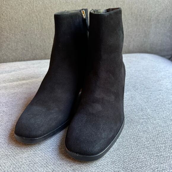 Pancaldi For Diane B. Women's Black Suede Leather Ankle Boot Sz 7 Side Zip - Picture 12 of 12